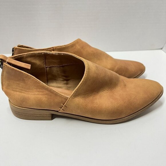 Qupid Faux Leather Back Zip Camel Color Booties - Picture 1 of 8
